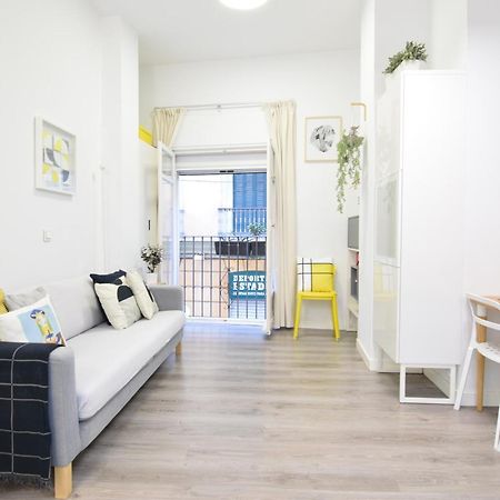 Apartamento Atarazanas Malaga Centro Historico Екстер'єр фото