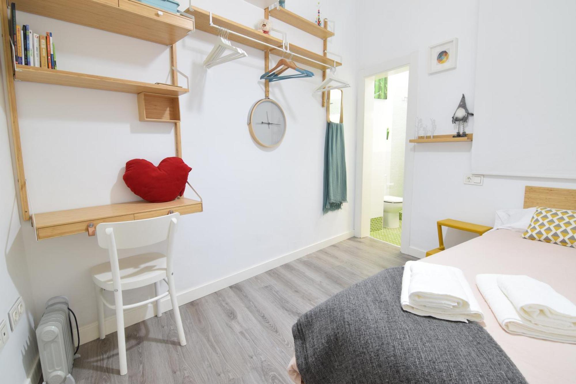 Apartamento Atarazanas Malaga Centro Historico Екстер'єр фото
