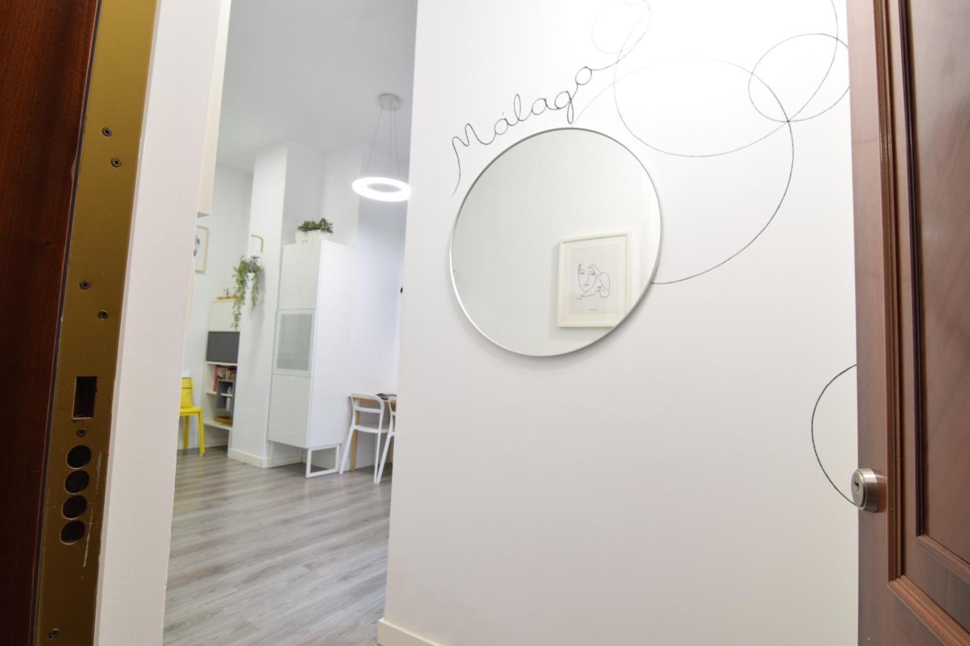 Apartamento Atarazanas Malaga Centro Historico Екстер'єр фото