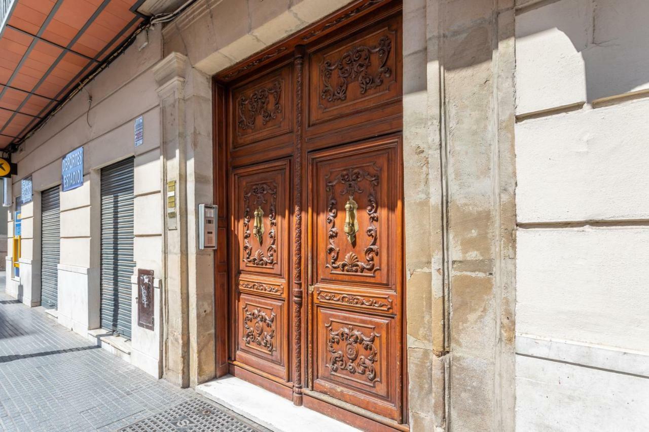 Apartamento Atarazanas Malaga Centro Historico Екстер'єр фото